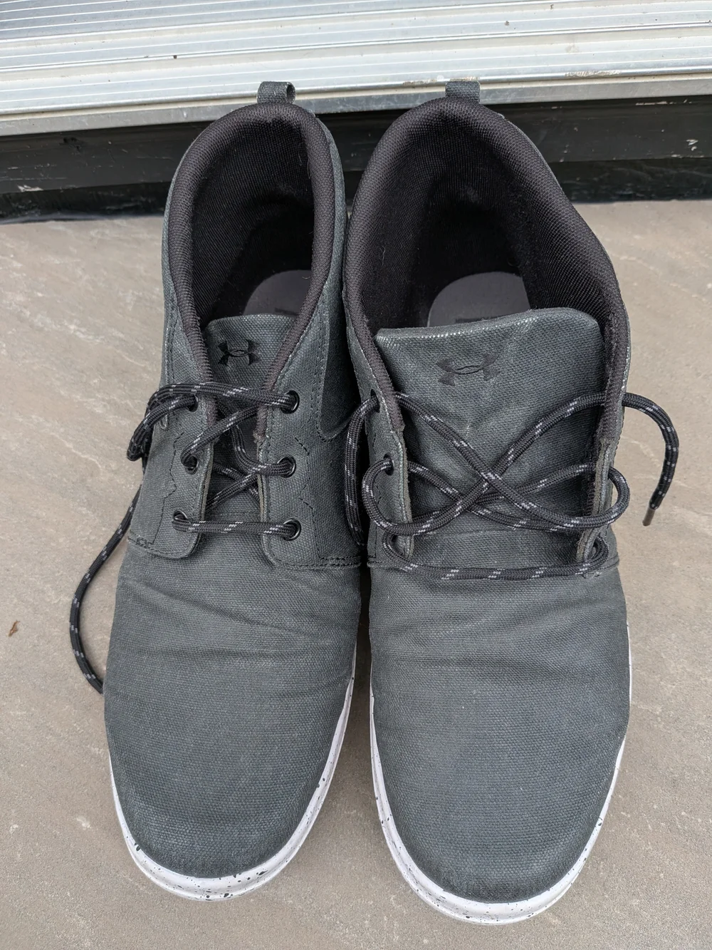 Under Armour Men's Black Canvas Chukka Boots